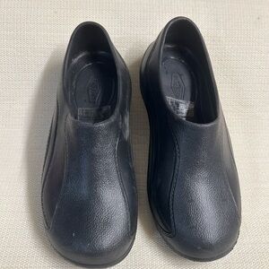Black Men’s Slip-On Shoes